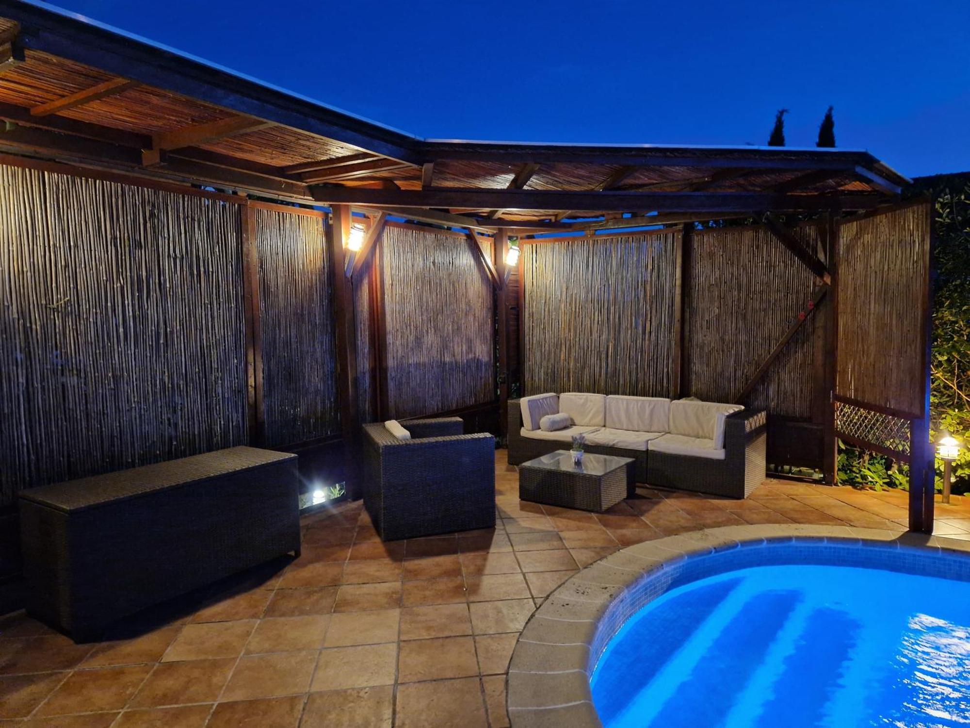 Apartments Villa Temer Pinezići Extérieur photo