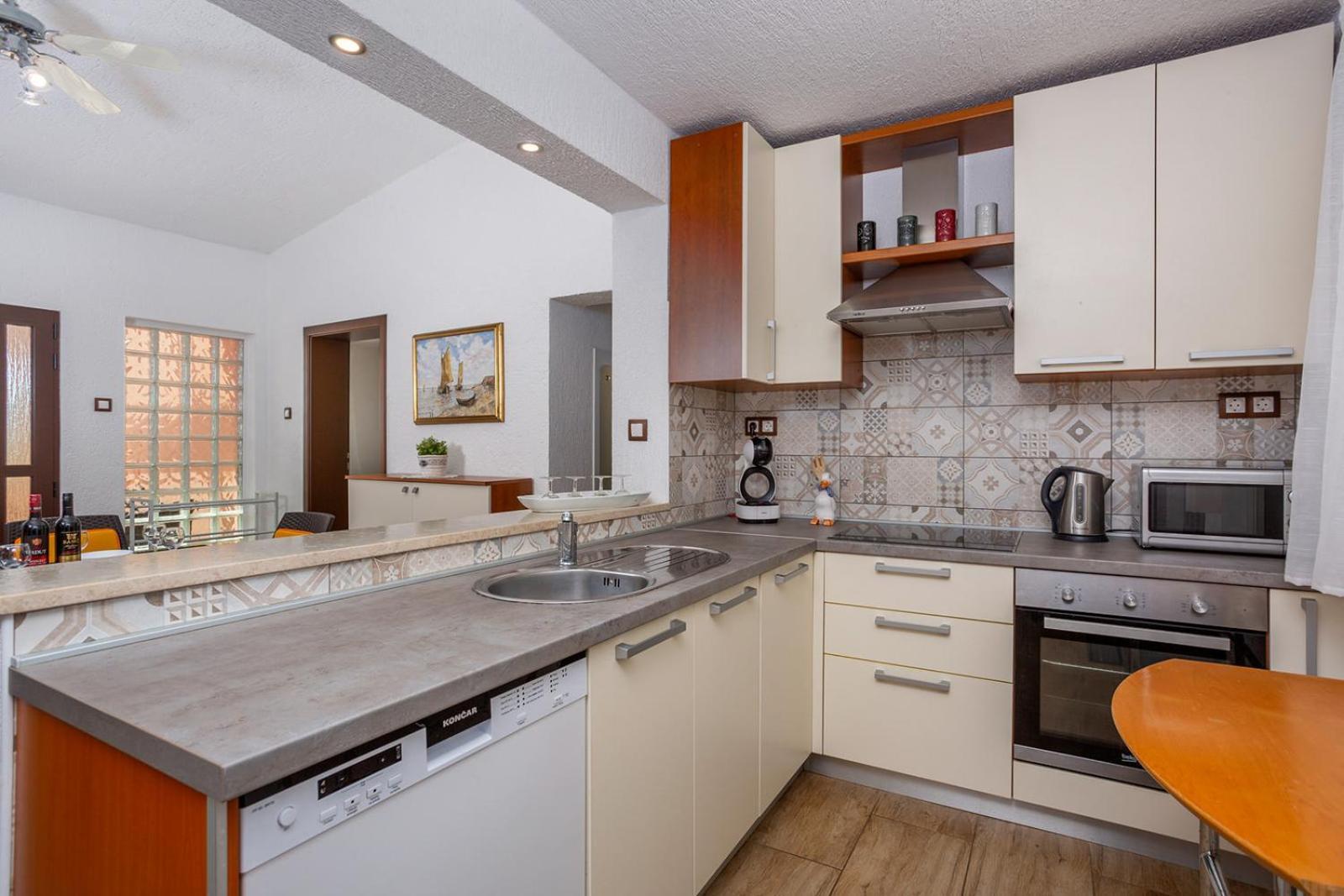 Apartments Villa Temer Pinezići Extérieur photo