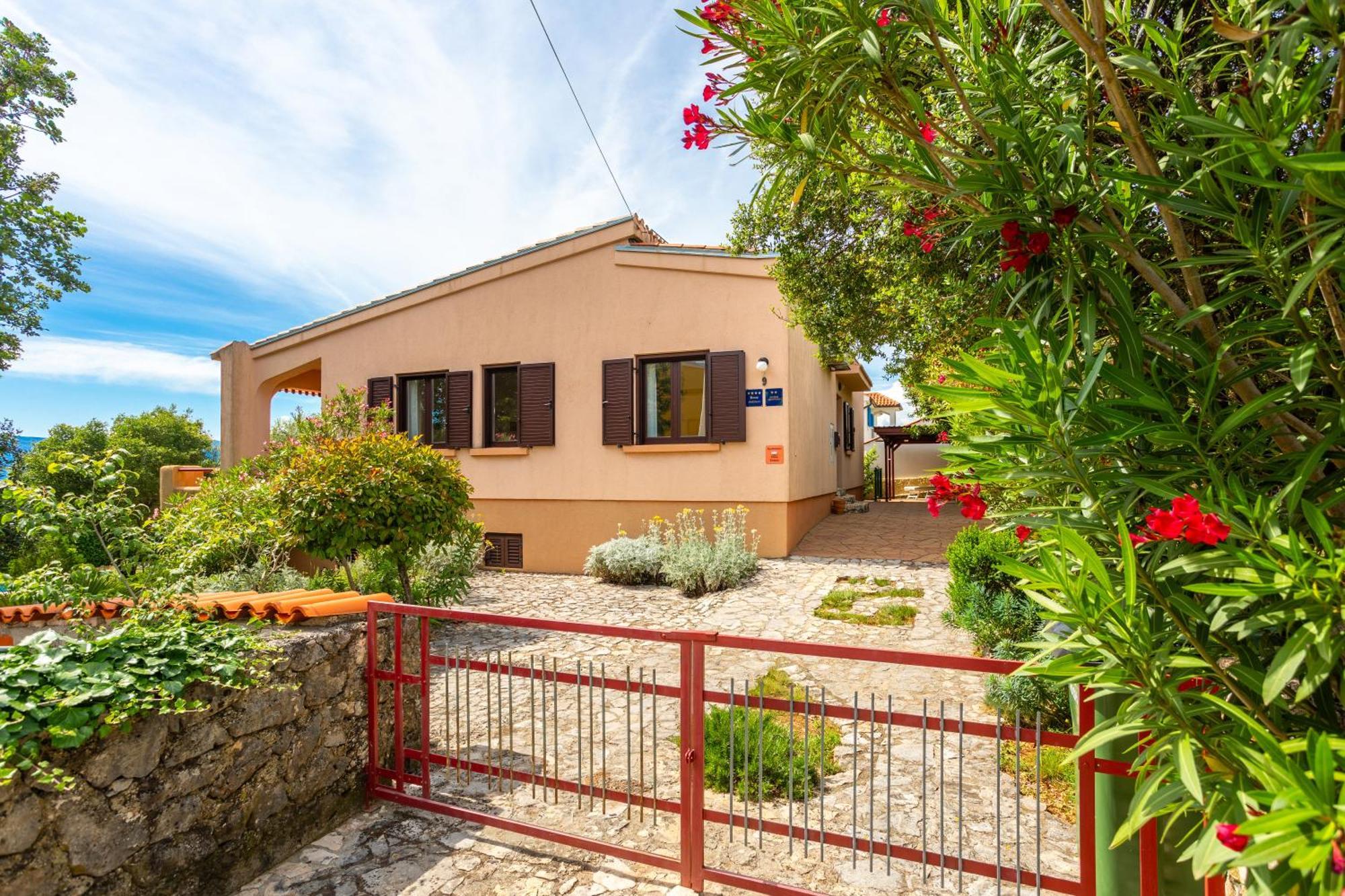Apartments Villa Temer Pinezići Extérieur photo